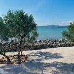 Thebeach 1 Holiday home