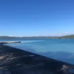 Thebeach 1 Tisno
