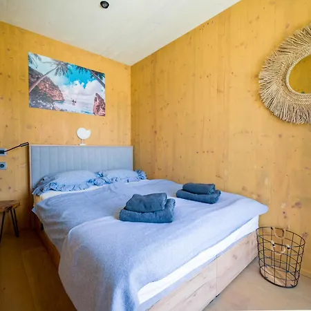 Feriehus Thebeach 1 Tisno