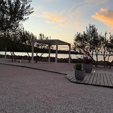 Thebeachvilla 1 * Tisno