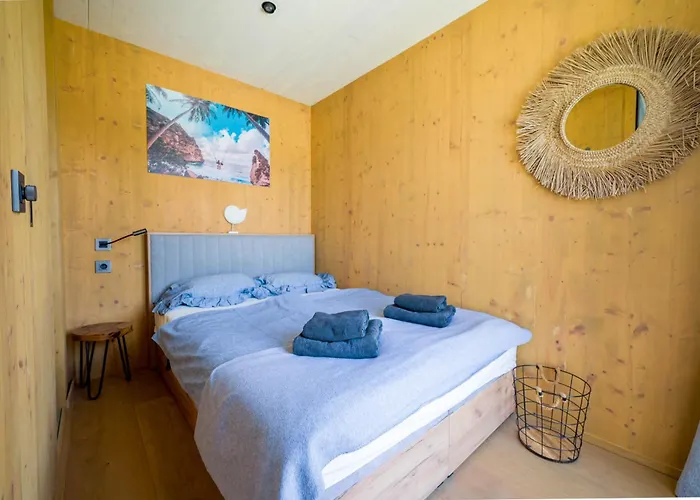 Сasa de vacaciones Thebeachvilla 1 Tisno