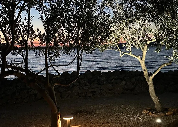 Thebeachvilla 1 * Tisno